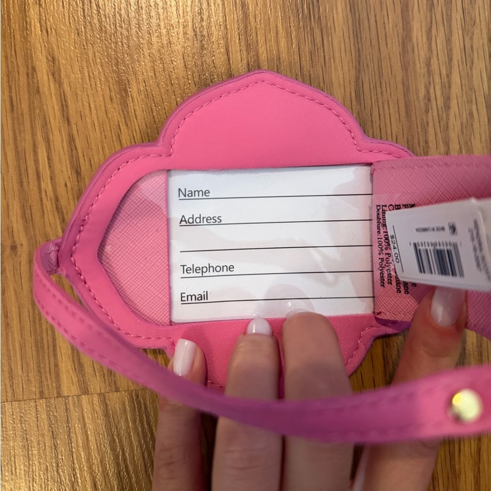 Kendra Scott Pink Passport & Luggage Tag - Picture 4 of 4